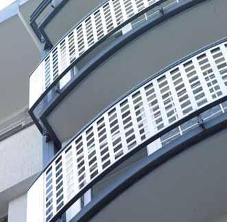 Sanovanie balkónových konštrukcií patrí k základným a nevyhnutným krokom, ktoré sú súčasťou celkovej rekonštrukcie domu.