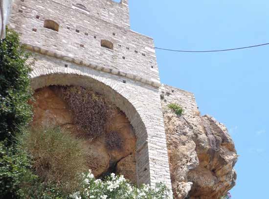 ΔΕΥΤΕΡΑ 12 ΟΚΤΩΒΡΙΟΥ ΓΙΑ ΤΥΧΟΝ ΑΛΛΑΓΕΣ ΣΤΑ ΔΡΟΜΟΛΟΓΙΑ ΔΕΝ ΕΥΘΥΝΕΤΑΙ Η ΕΦΗΜΕΡΙΔΑ Φαρμακεία Ερμούπολης ΑΝΑΧΩΡΗΣΕΙΣ ΑΠΟ ΡΑΦΗΝΑ 07:25 ΦΑΣΤ ΦΕΡΡΙΣ ΑΝΔΡΟΣ για Άνδρο - Τήνο - Μύκονο.