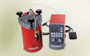 Iga süsteem on varustatud kontrolleriga 97152, kuni 1,0 l Loctite i pudelit mahutava paagiga 97108, jalglülitiga 97201 ja õhuliini filtriga / regulaatoriga 97120 koos sobiva ventiiliga.
