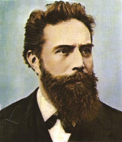 Wilhelm Roentgen το 1895 Tο