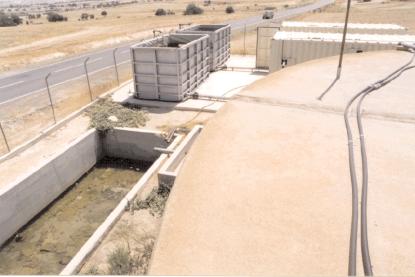ΚΙΝΗΤΕΣ ΜΟΝΑΔΕΣ ΔΙΥΛΙΣΗΣ Για την παροχή επιπρόσθετου πόσιμου νερού στην κοινότητα Αθηένου εγκαταστάθηκαν, το 1996, δύο μικρές κινητές μονάδες διύλισης δυναμικότητας 250 κυβικών μέτρων την