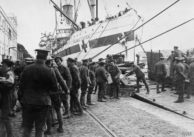 Ραγδαία γεγονότα 1915 10 Σεπτ 1915: Γενική Επιστράτευση Ελλάδας 22 Σεπτ 1915: Πρόσκληση από Βενιζέλο σε ΑΝΤΑΝΤ για στρατό σε