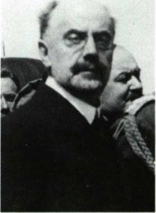 βρέθηκαν: Α. Μαζαράκης, Κ. Μανέτας, Γ. Κονδύλης, Θ. Πάγκαλος, Δ. Ιωάννου, Α. Οθωναίος Λ.