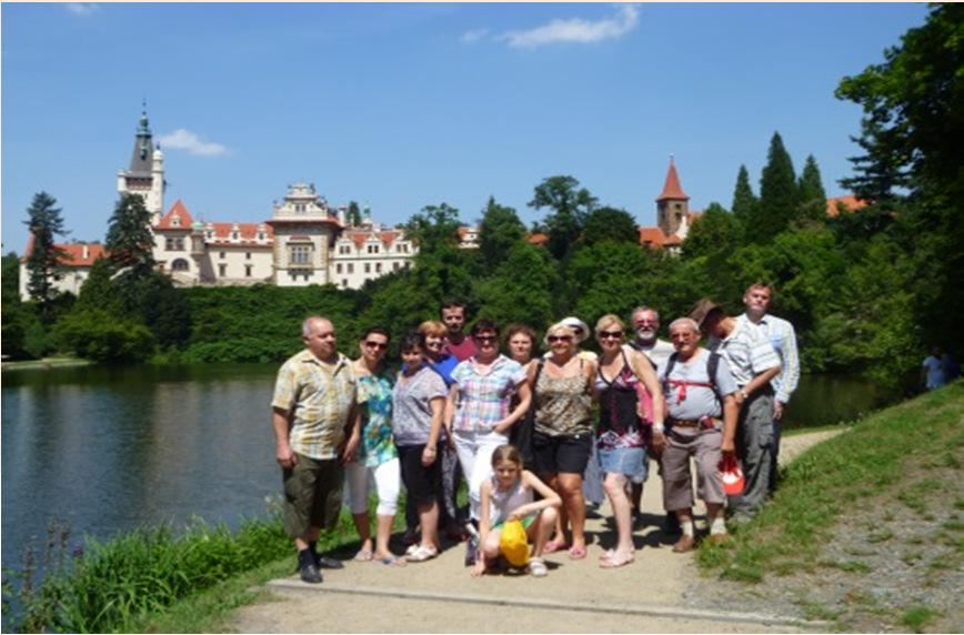 12.2014 Tisícročná včela - 74 účastníkov 39 odborárov, 6 zamestnancov, 29 rod. Príslušníkov -8 FAPZ Duchcov-Drážďany-Saskéa České Švajčiarsko 14.7.-20.7.2014 spolu s rekreačnou komisiou 63 účastníkov 43 odborárov, 8 zamestnancov, 12 rod.