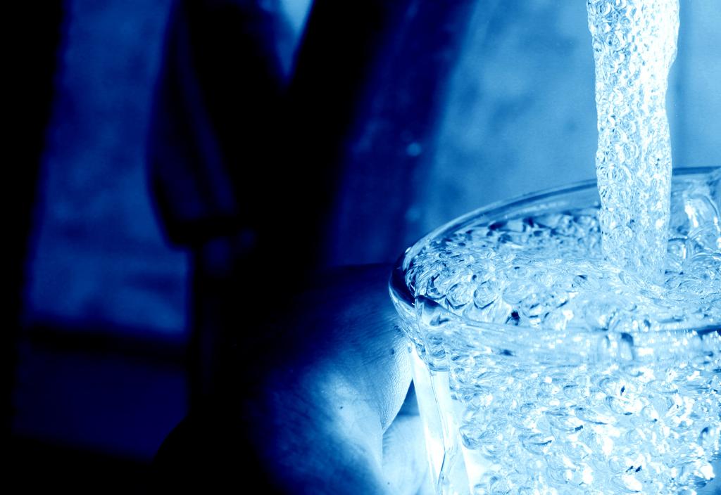 Φίλτρο νερού Με ενδιαφέρον, ευαισθησία και τη βοήθεια της νέας τεχνολογίας, η εταιρεία προσφέρει ουσιαστική λύση στο θέμα της ποιότητας του πόσιμου νερού.