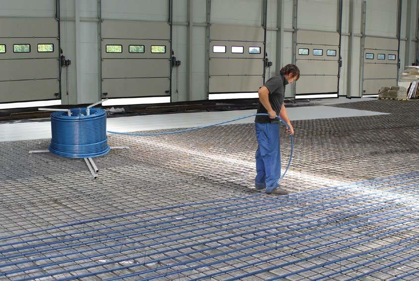 Rúry KAN-therm PE-RT Blue Floor - Charakteristika Systém KAN-therm poskytuje vysoko kvalitné homogénne polyetylénové rúrky PE-RT Blue Floor s difúznou bariérou vhodné pre všetky druhy podlahového