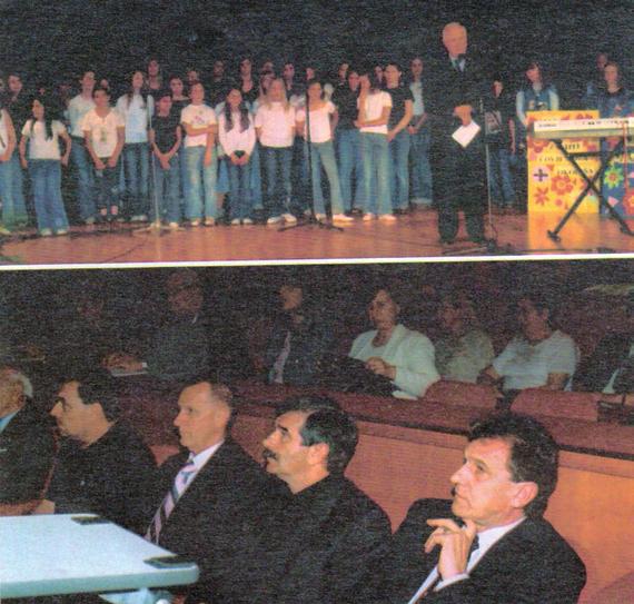 MANDATNO RAZDOBLJE 2006. - 2010. Upravno vijeêe od 2006. godine do 2006. godine 1. Stjepan Puπkar, predsjednik 2. Tomislav Horvat 3. Nikica MihaljeviÊ 4. Mate MamiÊ 5. Jozo avar 6.