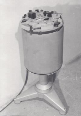 Rok 1990 Československá gravimetrická sieť (ČSGS) Základná sieť Gravimetrická sieť Použitý gravimeter Vertikálne základnice (8) Šírková základnica Parametre základníc Gravimetrický systém 1964 -
