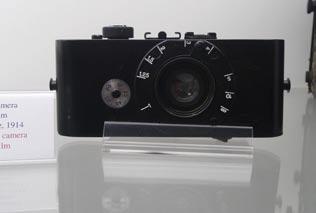 See on maailma päris kõige esimene 35 mm filmikaamera.