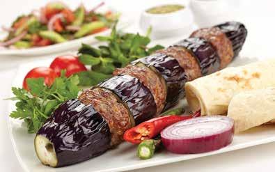 eggplant kebab Kurdish food piroshki Ukranian recipe 5 eggplants 1 kg mince meat Parsley 1 onion 3 garlic Salt Black pepper Scaly pepper Tomatoes Firstly, cut the eggplants in rings and fry them.