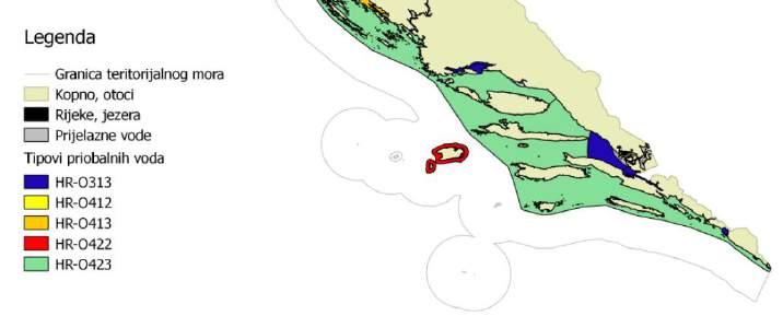 Obveza izvješćivanja Nacionalna Pojam priobalne vode označava površinske vode unutar crte udaljene jednu nautičku milju od crte od koje se mjeri širina teritorijalnih voda u smjeru pučine, a mogu se
