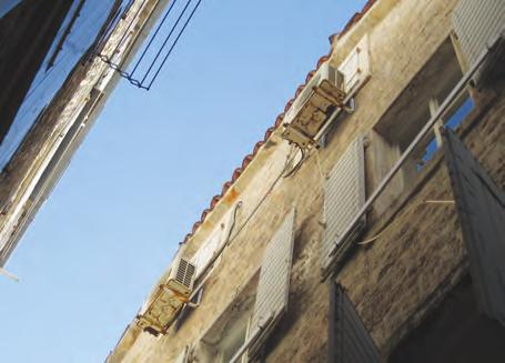 у заштити старих здања у својим градовима.