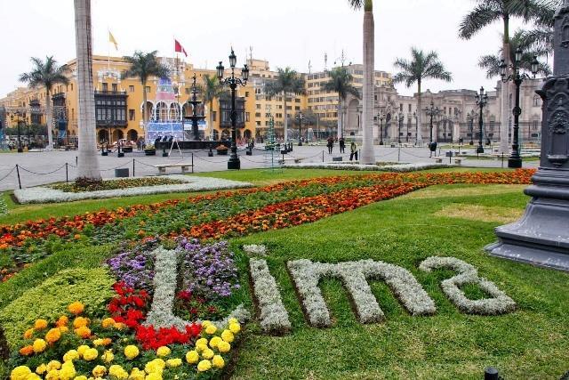 16 η ημέρα: ΛΙΜΑ ΑΘΗΝΑ (πτήση) Μετά το πρωινό μας, θα ξεναγηθούμε στη Λίμα, την πρωτεύουσα του Ισπανικού Αντιβασιλείου της Αμερικής, που ιδρύθηκε από τον Φρανσίσκο Πισάρο στα μέσα του 16ου αι.