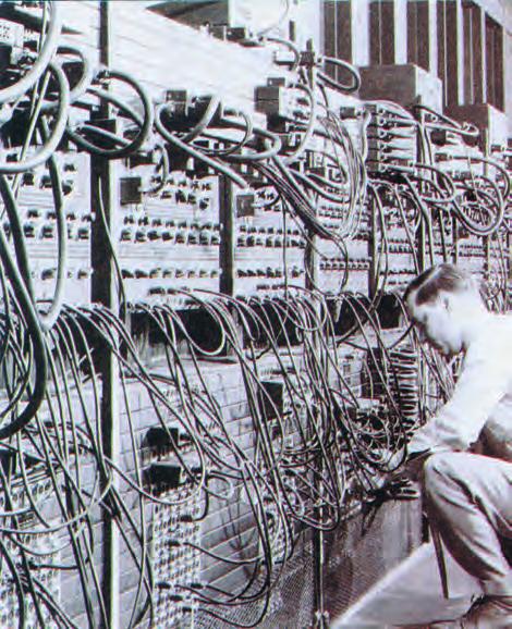 ΠΝΕΥΜΑΤΙΚΑ ΚΑΙ ΚΑΛΛΙΤΕΧΝΙΚΑ ΡΕΥΜΑΤΑ ΑΠΟ ΤΗΝ ΠΕΡΙΟΔΟ ΤΟΥ ΡΟΜΑΝΤΙΣΜΟΥ ΕΩΣ ΤΙΣ ΑΡΧΕΣ ΤΟΥ 21ου ΑΙΩΝΑ Ο ENIAC (Electronic Numerical Integrator and Computer), ο πρώτος γενικής χρήσης ηλεκτρονικός