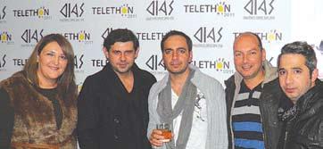 Ξεκαρδιστική κωμωδία για το TΕΛΕΘΟΝ Με μεγάλη επιτυχία δόθηκε στις 17 Νοεμβρίου στο Θέατρο Πάνθεον στη Λευκωσία, η παράσταση «Κοτζιακάρο Τέζα», της οποίας τα έσοδα δόθηκαν στο TELETHON.