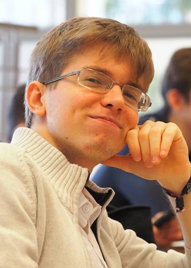 Marián Syseľ Horňák sysel@ksp.sk/sysel@fks.sk Syseľ je študentom piateho ročníka teoretickej informatiky na bratislavskom Matfyze.