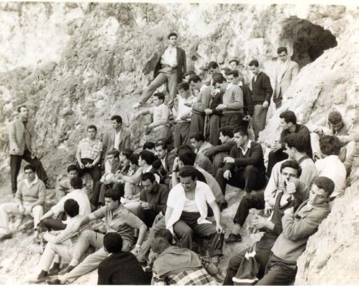Δραπανιώτη) 102 Σουσάκι, 1961: Εκπαιδευτική εκδρομή στα θειωρυχεία Σχολή Χημ.