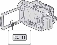 C Dodirnite dio koji želite prikazati u središtu LCD zaslona. D Uvećanje podesite s W (široki kut)/t (telefoto). Za poništenje dodirnite p. Dodirnite - na prikazu za reprodukciju fotografije.