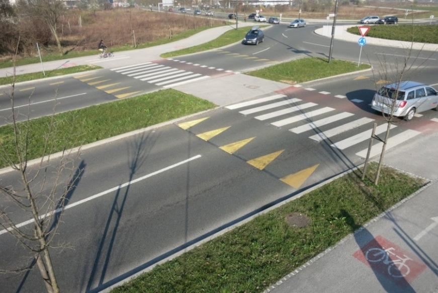 Pr. 4 Trapezna platforma na