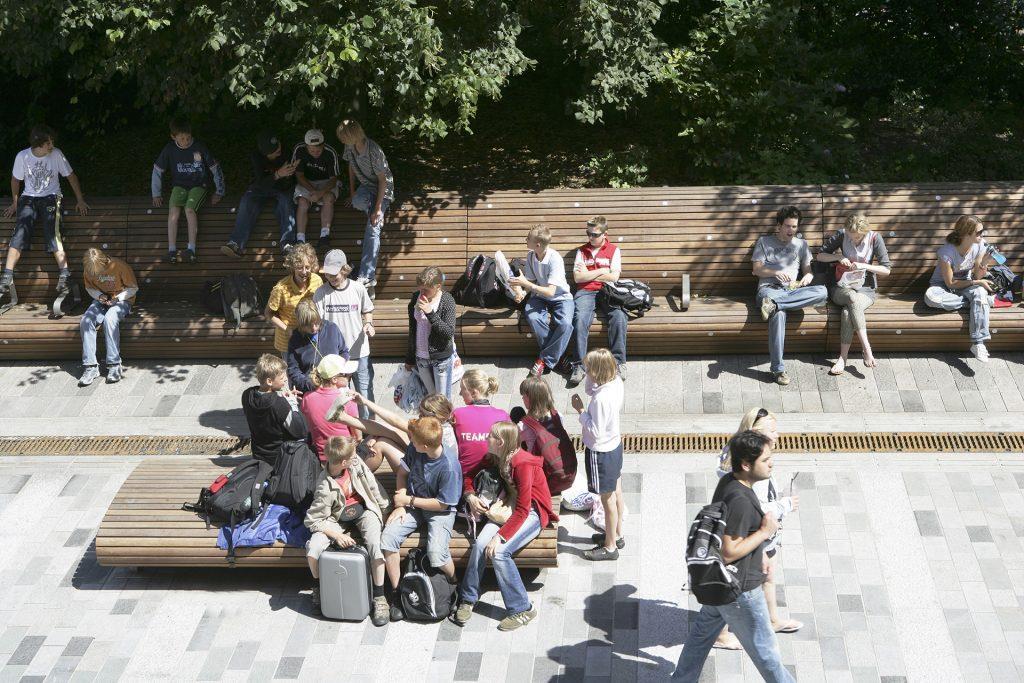 uk/projects/pavilion/) Εικόνα 4-27 Εικόνα 4-28 Εικόνες 4-27,4-28: Φωτογραφίες της μεγάλης έκτασης χρήσης ξύλινων