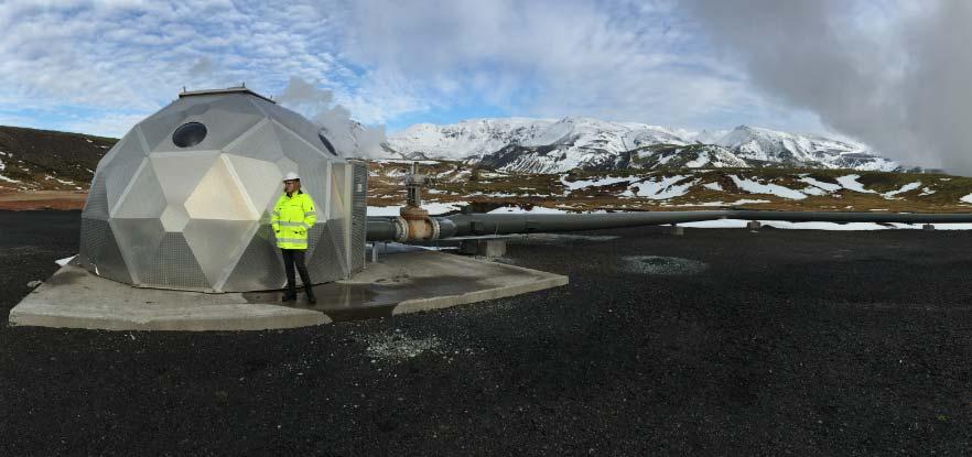 um 25% af H 2 S og 10% CO 2 af gasútstreymi Hellisheiðarvirkjunar hófst um mitt síðasta ár