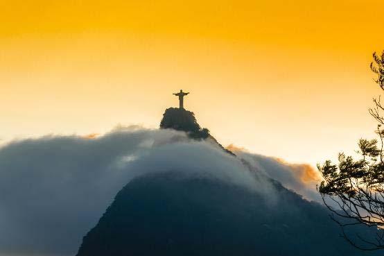 Ημέρα 3η: Ρίο Ντε Τζανέιρο «Ο Θεός έφτιαξε τον κόσμο σε 7 ημέρες και την όγδοη το Ρίο Ντε Τζανέιρο», λέει το γνωμικό που περήφανα επικαλούνται οι κάτοικοι του Ρίο. Σίγουρα δεν έχουν άδικο.