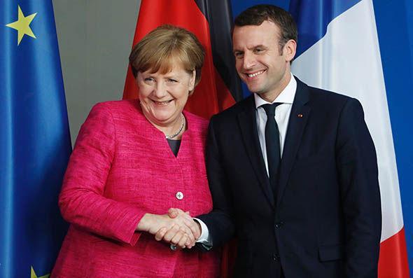 Ο Μακρόν καλεί τη Μέρκελ να σταθεί "στο ύψος" των μεταρρυθμίσεων Ο Γάλλος πρόεδρος Εμανουέλ Μακρόν κάλεσε τη Γερμανία, όπου πρόκειται να τιμηθεί σήμερα με το βραβείο Καρλομάγνου.