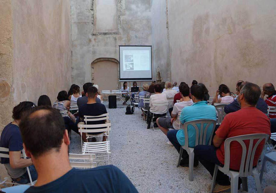 Το Εργαστήριο Ψηφιακών Μέσων Σχεδιασμού επιδιώκει ερευνητικές συνεργασίες με αντίστοιχα ιδρύματα του εξωτερικού πρόσφατα έγινε μέλος του δικτύου INNOVA (Virtual Archaeology and Cultural Heritage