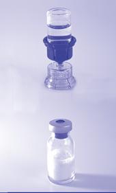 Συνθέστε το φάρμακο ως εξής: Βήμα 1 Αφαιρέστε το καπάκι από το φιαλίδιο κόνεως και καθαρίστε το πάνω μέρος του πώματος με έναν στυλεό εμποτισμένο με αλκοόλη.