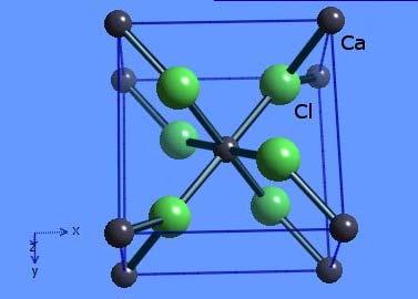 α) Αποτελούνται από μόρια. β) Ασκούνται μεταξύ των ατόμων δυνάμεις ηλεκτρομαγνητικής φύσης. γ) Είναι συνήθως αέρια σώματα. δ) Στα κρυσταλλικά πλέγματά τους υπάρχουν κατιόντα και ανιόντα.