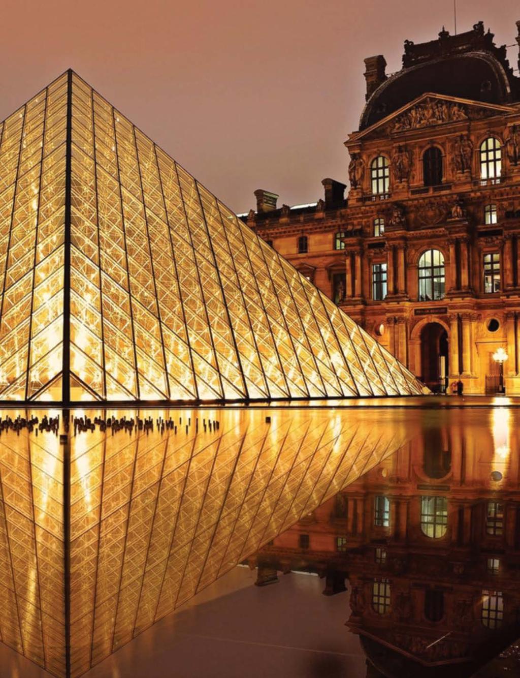TOP paris 1 2 3 4 5 6 7 8 9 10 Λούβρο: το διασημότερο μουσείο του κόσμου! Για τους λάτρεις της μόδας, τα εμβληματικά εμπορικά κέντρα όπως τα Le Bon Marche, Colette και Galeries Lafayette!
