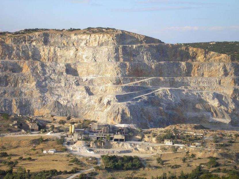 Λατομείο στο Ασβεστοχώρι, Θεσσαλονίκη