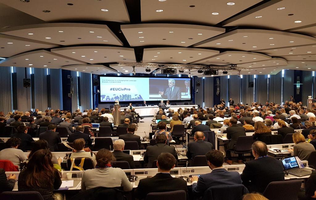 European Civil Protection Forum 2018 Contemporary Global Issue In our interconnected world environmental, economic, technological and geopolitical risks are more linked than ever before.