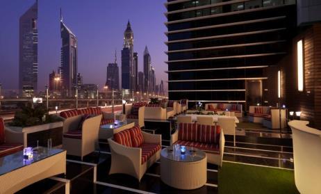 MEDIA ROTANA 5*LUX Αυτό το πολυτελές ξενοδοχείο βρίσκεται κοντά στις περιοχές Dubai Media City και Dubai