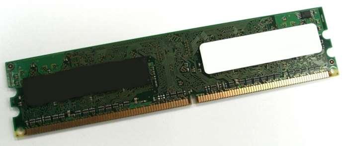 DDR2 - SDRAM Δεν έχει ιδιαίτερες διαφορές από την DDRSDRAM εκτός από την αύξηση της συχνότητας και από τον αριθμό pins (240). Σε κάθε κύκλο λειτουργίας εγγράφονται 256 bit δεδομένων.