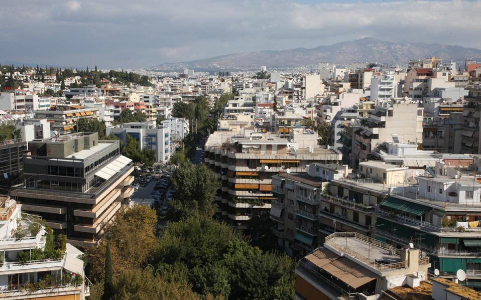 - 2 Ag. Theodoron Sq, 105,61 / Το 2026 και βλέπουμε θα φτάσουν οι αξίες των κατοικιών στα επίπεδα του 2006 «Αγοράστε τώρα ακίνητο και θα έχετε κέρδος το 2026».