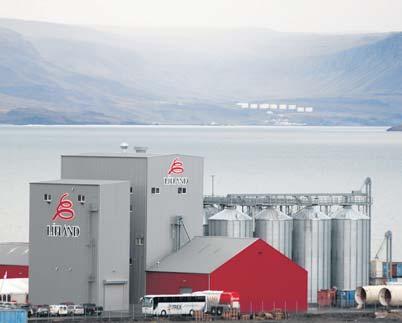 horfðum fram á vandræði, sem þó tókst að afstýra með milligöngu landbúnaðarráðherra.