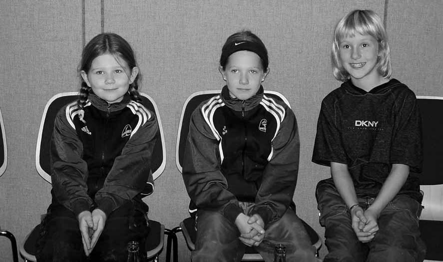 Gjafir til Laufs Vinkonurnar Helga Rún, Sólveig Anna og Snædís Laufi hafa á árinu borist veglegar gjafir frá velunnurum samtakanna til styrktar starfseminni.