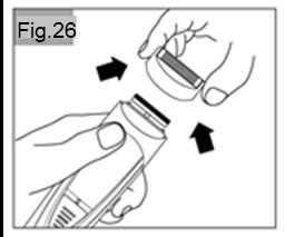 31 Micro-shaver The shaving foil is very delicate. Handle it carefully! Do not clean the shaving foil with the brush, as this may cause damage. Remove the upper part of micro-shaver (Fig. 26).