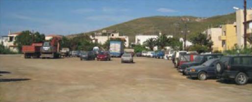 Β.2.1.4 Μεταφορές, μετακινήσεις, Μέσα μαζικής Μεταφοράς Δημόσια μεταφορικά μέσα σε χερσαίες μεταφορές Η συγκοινωνία μεταξύ των διαφόρων περιοχών του νησιού εκτελείται από δύο ιδιωτικά λεωφορεία.