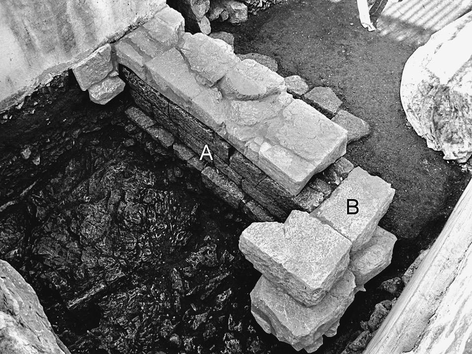 New Answers to Old Problems Figure 16. Two phases of functioning of the cistern. served on that part of the plot was better understood.