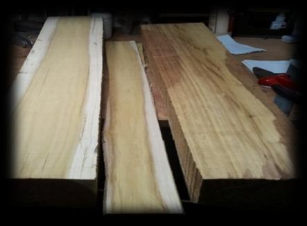 Είναι ένα σχετικά βαρύ και σκληρό ξύλο με πυκνότητα (0,65-0,67 g/cm³). Είναι αρκετά ευλύγιστο και εύκαμπτο, ωστόσο κατεργάζεται αρκετά δύσκολα. Επιπλέον δεν είναι ιδιαίτερα ανθεκτικό στη σήψη.