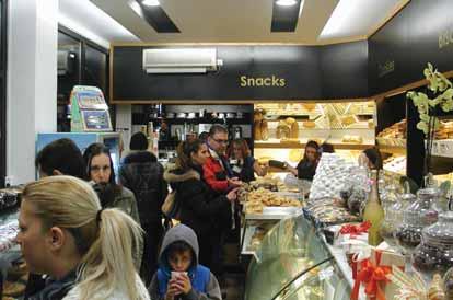 βράδυ, εγκαινιάστηκε το Σάββατο 28 Νοεμβρίου 2015 το τρίτο κατάστημα των αρτοποιείων «Αγγελίδης στην οδό Αγίου Αντωνίου 33 στα