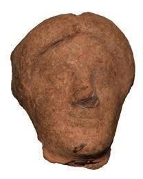 Στη βάση του φέρει ανάγλυφες κεφαλές του Άδη (τέλη 3ου αι. π.χ. 167 π.χ.). Αρχαιολογικό Μουσείο Ιωαννίνων. 20 Η υπόγεια κρύπτη του Νεκρομαντείου πριν από τις εργασίες αποκατάστασης.