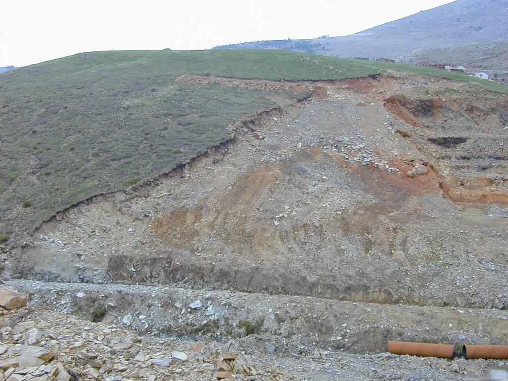 Διαμόρφωση εκσκαφών θεμελίωσης