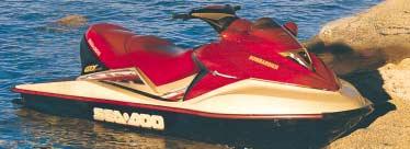 Profitability was also maintained, albeit at a low level, by the timely reduction in expenses. Sales and market share fell both in outboards and boats, which sell together with engines.