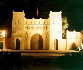 σημερινής ξενάγησής μας θα δούμε τη Μεντίνα, που από το 1981 έχει χαρακτηριστεί από την UNESCO Μνημείο Παγκόσμιας Πολιτιστικής Κληρονομιάς και που μαζί με τη Δαμασκό, το Κάιρο και το Μαρρακές, είναι