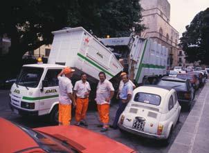 Αυτό απαιτεί, πάνω από όλα, τον προσδιορισμό μιας στρατηγικής προσέγγισης της πολιτικής, αποσαφηνίζοντας τις προτεραιότητές της, διασφαλίζοντας το συντονισμό με το σύστημα οικονομικής και κοινωνικής