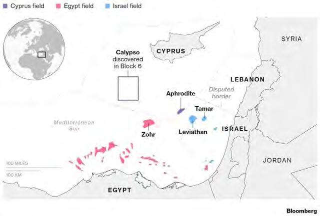 Άλλωστε η ανακάλυψη του κοιτάσματος φυσικού αερίου Zohr στη Μεσόγειο βρίσκεται στα σύνορα των ΑΟΖ Αιγύπτου, Κύπρου και Ελλάδας, κάνοντας επιτακτική την ανάγκη ολοκλήρωσης των συνομιλιών οριοθέτησης