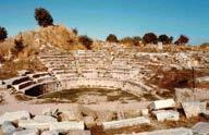 2 η ημέρα Αϊβαλί - Φώκαια - Σμύρνη Πρόγευμα και αναχώρηση για το παραθαλάσσιο προάστιο των Φωκαίων με τα στενά δρομάκια, τις φημισμένες ψαροταβέρνες και τις ελληνικές συνοικίες με τα γραφικά σπίτια,